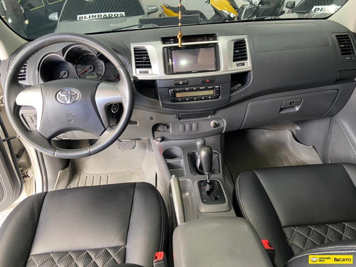 Toyota Hilux Pick-up D/cabina Carga 4x4