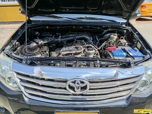 Toyota Fortuner 2.7 Sr5