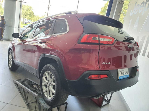 Jeep Cherokee Longitude Plus 3.2 4x4 Aut 5p 2015 Iwz913