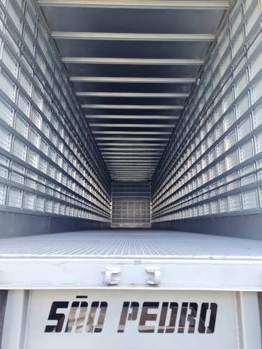 Imagem 11 de 15 de Carreta Baú 30 Pallet São Pedro 2022