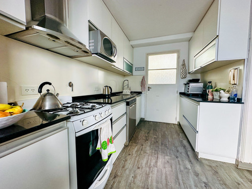 Venta Casa 4 Ambientes Con Jardín Y Pileta Propio Acassuso