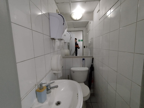 Excelentes Oficinas De 100 M2 Habilitada En Venta