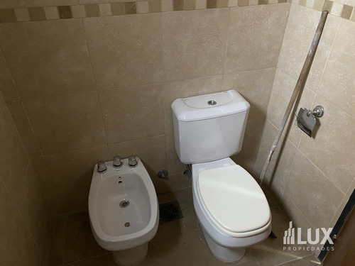 Imagen 22 de 28 de Venta Departamento Mono Dividido Dorrego Y Pellegrini - Posibilidad Oficina - Zona Tribunales