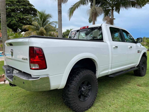 Dodge Ram 2500 Laramie 2012 Cab. Dupla 4x4 Aut. 4p