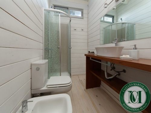 Imagem 28 de 30 de Maravilhosa Casa Com Vista Para A Praia Mansa. - Ca00395 - 70222101
