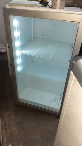 Imagen 8 de 10 de Frigobar Minivisicooler Exhibidora Vinera Nevera Ejecutiva