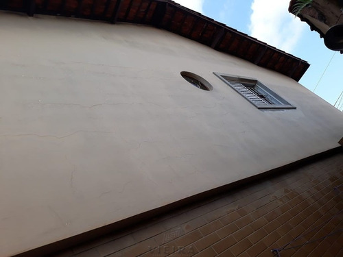 Imagem 13 de 15 de Casa Com Churrasqueira, 03 Dormitórios !!! - 3115-1