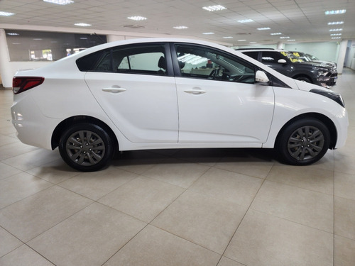 Hyundai HB20S 1.6 COMFORT PLUS 16V FLEX 4P AUTOMÁTICO
