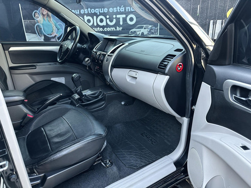 Mitsubishi Pajero Dakar 3.5 HPE 4X4 V6 24V FLEX 4P AUTOMÁTICO