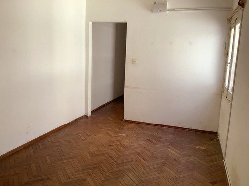 Imagen 14 de 24 de Prado!! Apartamento De 2 Dorm. Luminoso En Cisplatina Y J. C. Blanco.. Gastos Bajos