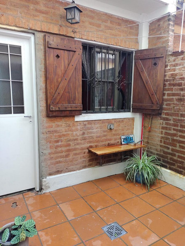 Venta De Ph 3 Amb. En En Villa Luzuriaga Con Patio