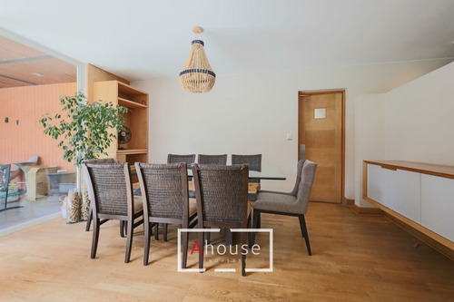Hermosa Casa En Venta La Reina Alta