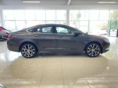 Chrysler 200 3.6 200c V6 At