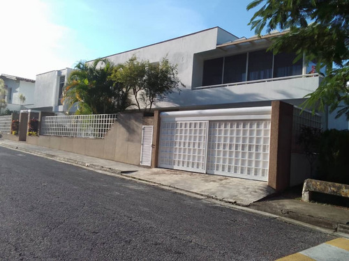 Moderna Y Amplia En Los Naranjos Del Cafetal