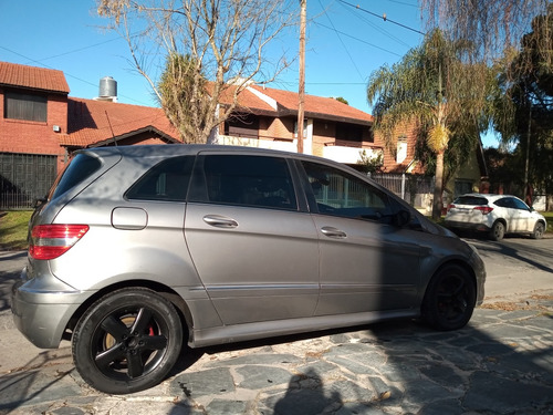 Imagen 4 de 5 de Mercedes-benz Clase C 2006 2.0 C200 Kompressor Sport Edition