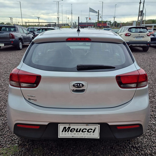 Kia Rio 1.6 Sx 4at
