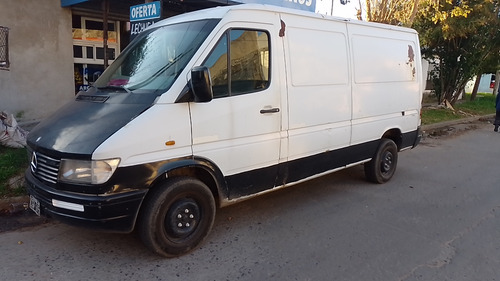 Mercedes-Benz Sprinter 2.5 310 Furgon 3000 V1