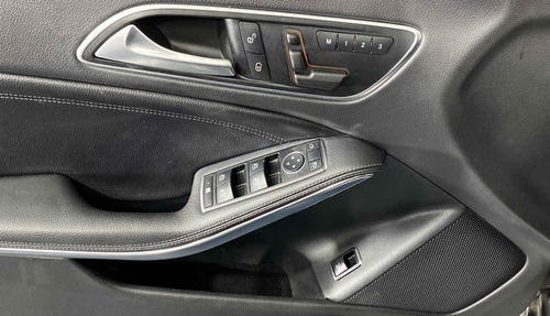 Imagen 8 de 15 de 117036 - Mercedes-benz Clase Cla 2015 Con Garantía