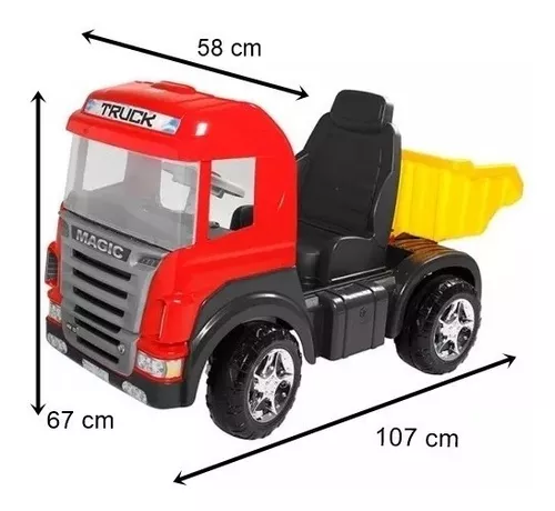 Caminhão de Brinquedo Magic Toys Truck 9300 Plástico com Pedal Vermelho