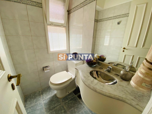Imagen 13 de 20 de En El Corazon De La Mansa , Espectcular Residencia