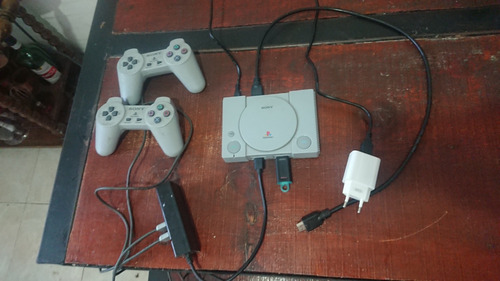 Playstation Classic Mini Completo Con Miles De Juegos Clásic