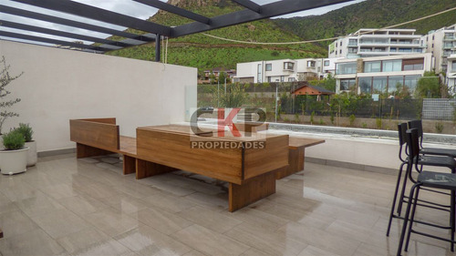 4d/4b/ 1e/ Townhouse / San Carlos / Venta Sin Comision
