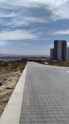 Imagen 3 de 7 de Terrenos Comerciales En Venta Sobre Fray Junipero Serra, Queretaro.