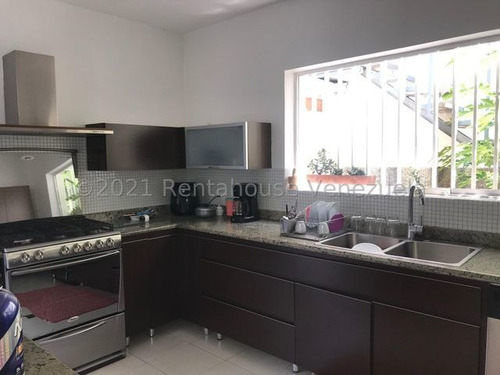 Imagen 3 de 12 de Casa En Venta En Altamira 22-3951 Caro Fermoso 0424 2083128