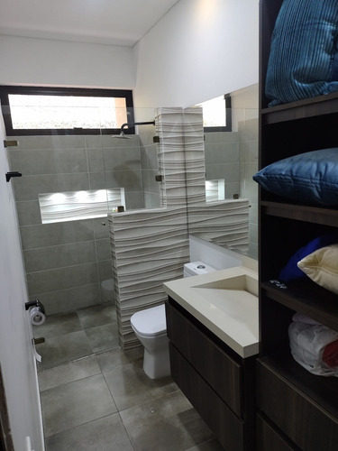 Finca En Unidad Cerrada En Venta En Rionegro (sector San Antonio)