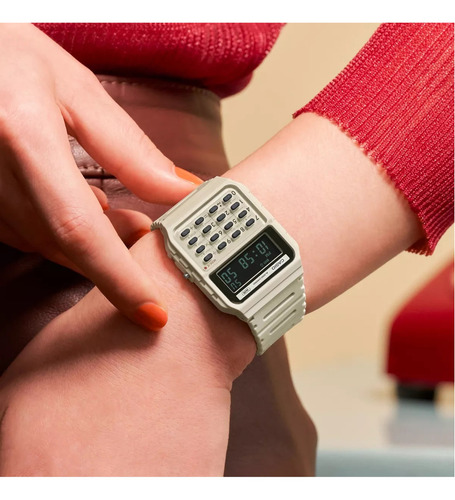 Reloj Casio Calculadora Ca-53wb-8b Blanco Vintage Fondo Negro