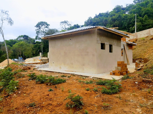 Imagem 6 de 13 de Chácara Em Construção Contendo Lago Para Pescar.