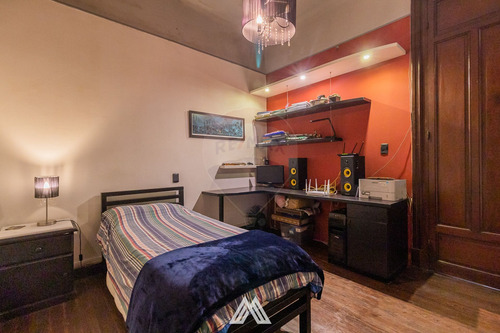 Se Vende Casa De 6 Dormitorios En Parque Batlle