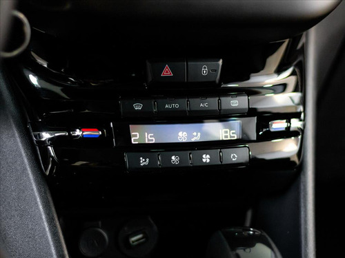 Peugeot 2008 1.6 16V THP FLEX GRIFFE 4P AUTOMÁTICO