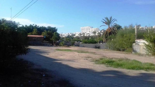 225 Valentin Gomez Farias, Huge Lot For Sale In Esterito
