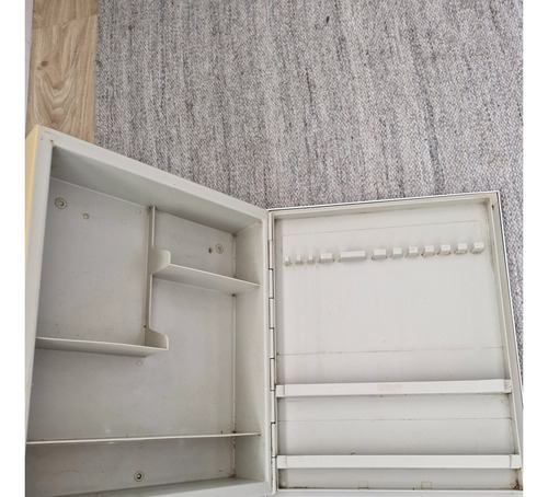 Botiquin Con Espejo Para Baño De Plastico Blanco (Usado)