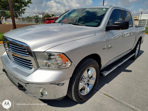 Dodge Ram 1500 Lone Star 4x4 Doble Cabina
