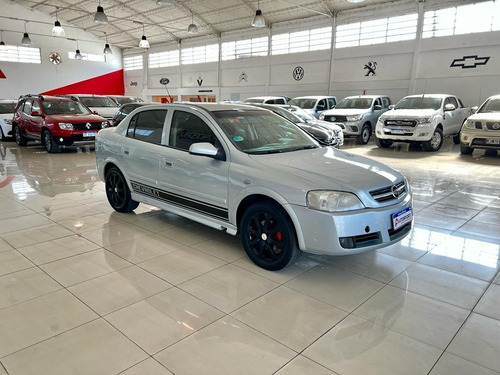 Imagen 11 de 17 de Chevrolet Astra 2.0 Gls