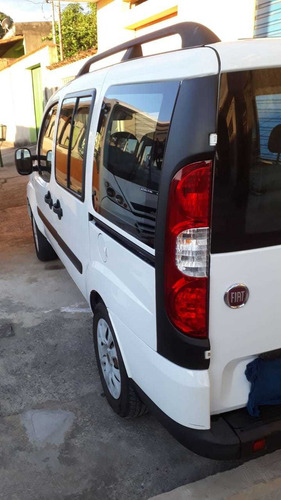 Imagem 5 de 13 de Fiat Doblo 2016 1.4 Attractive Flex 5p