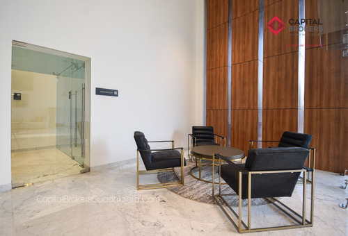 Departamento Amplio De Lujo, Zona Puerta De Hierro West Point