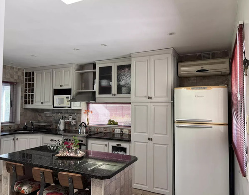 Casa En Venta De 3 Dormitorios C/ Cochera En La Tranquera