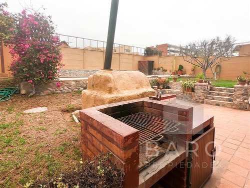 Imagen 19 de 20 de Casa En Venta De 5 Dorm. En La Serena
