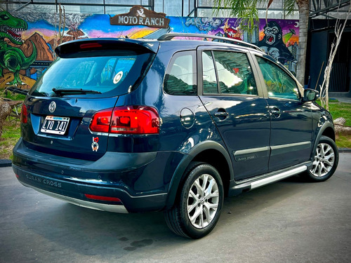 Volkswagen Suran Cross 1.6 Highline 101cv