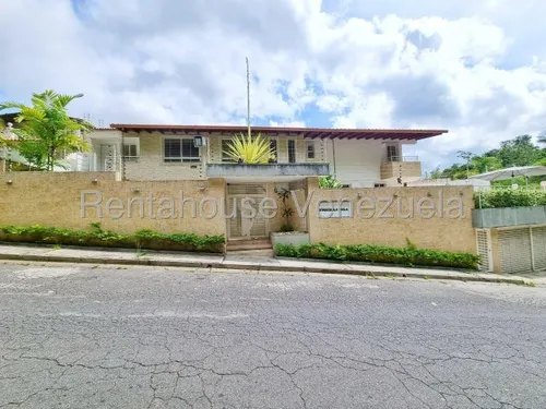 Agp Fascinante Casa Duplex, Remodelada Con Acabados De Primera En Venta, Con Anexo En Sorocaima 25-13153 Ys