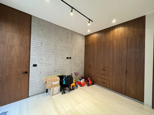 Casa De Lujo En Venta En Misión San Jerónimo. 12