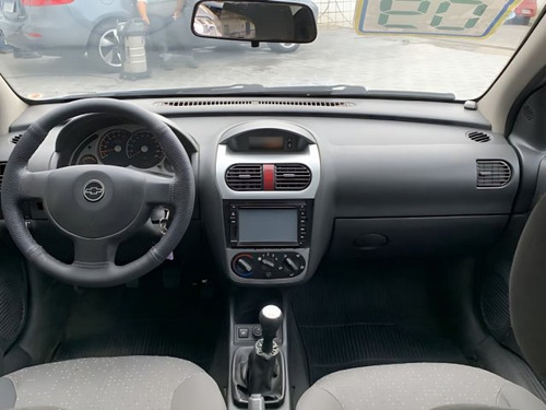 Chevrolet Corsa Sedan Corsa Sedan 1.4 MPFI PREMIUM SEDAN 8V FLEX 4P MANUAL