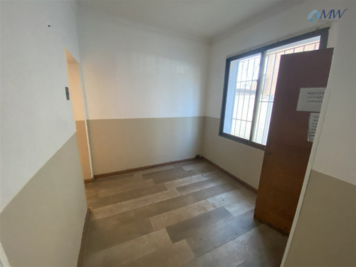 Amplia Casa - Oficina En Venta En El Mejor Barrio De Ñuñoa