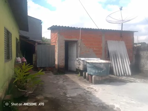 Casa Antiga Mas Com Potencial De Aluguel