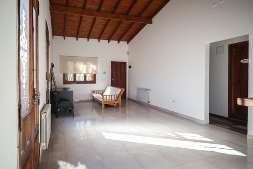 Casa 3 Ambientes. Oportunidad Madariaga