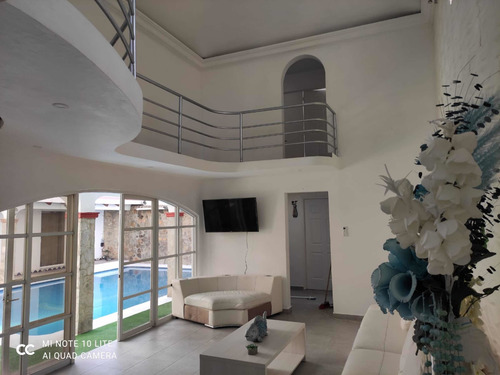 Imagen 4 de 10 de Hermosa Casa Con Alberca Zona Diamante