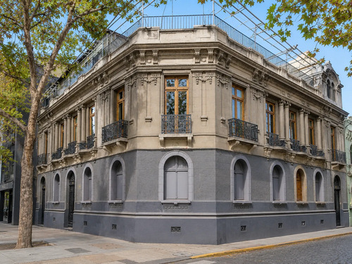 Propiedad Primera Línea Vicuña Mackenna Sector Baquedano